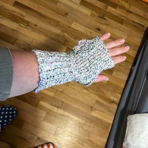Crochet hand warmers